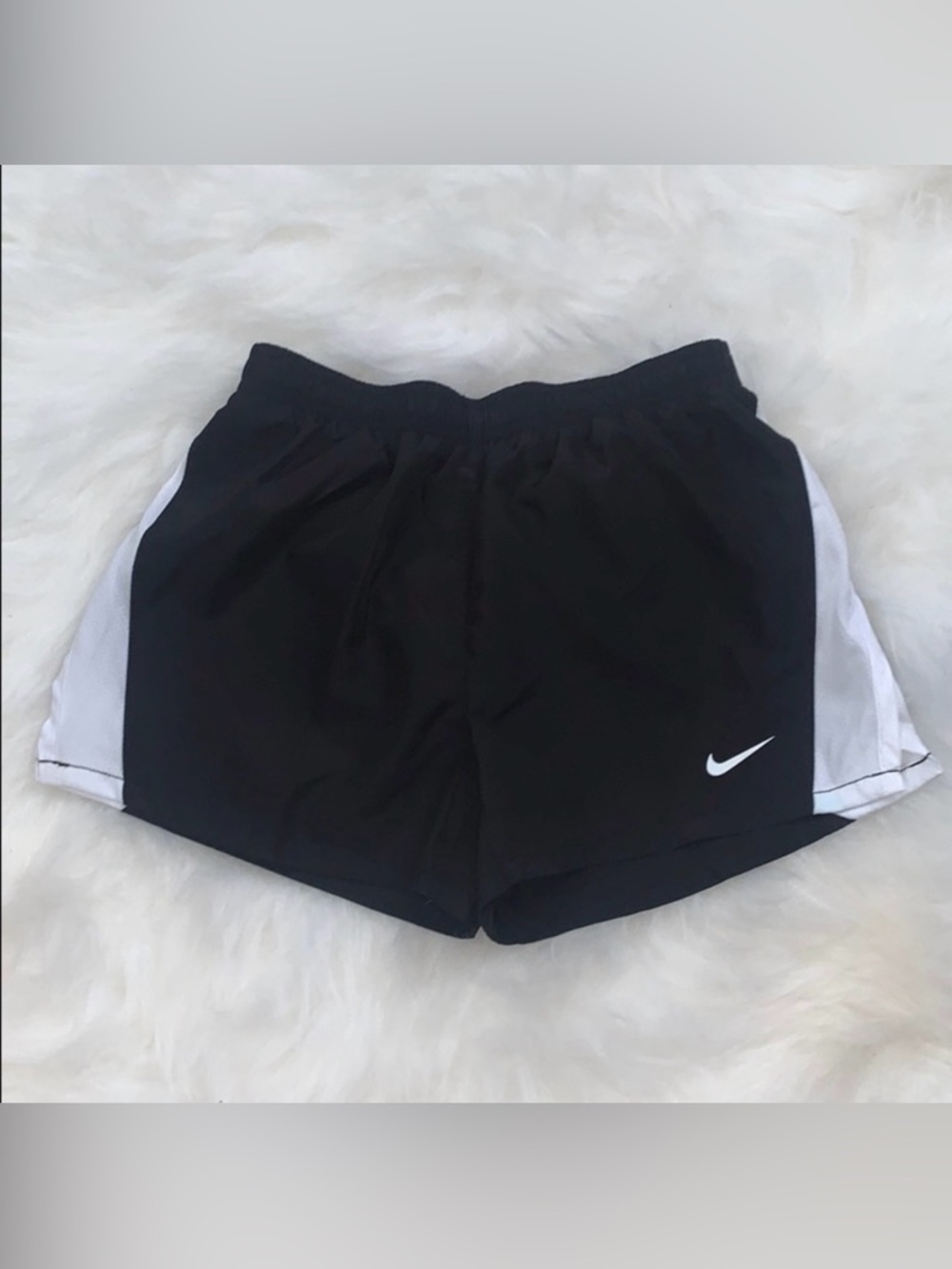 Nike Little Kids Black and White Dri Fit Athletic Shorts • Size 6x